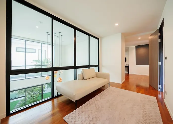 Sukhumvit Stella S5
